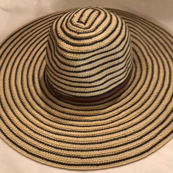 Hat - Picture 2 of 2